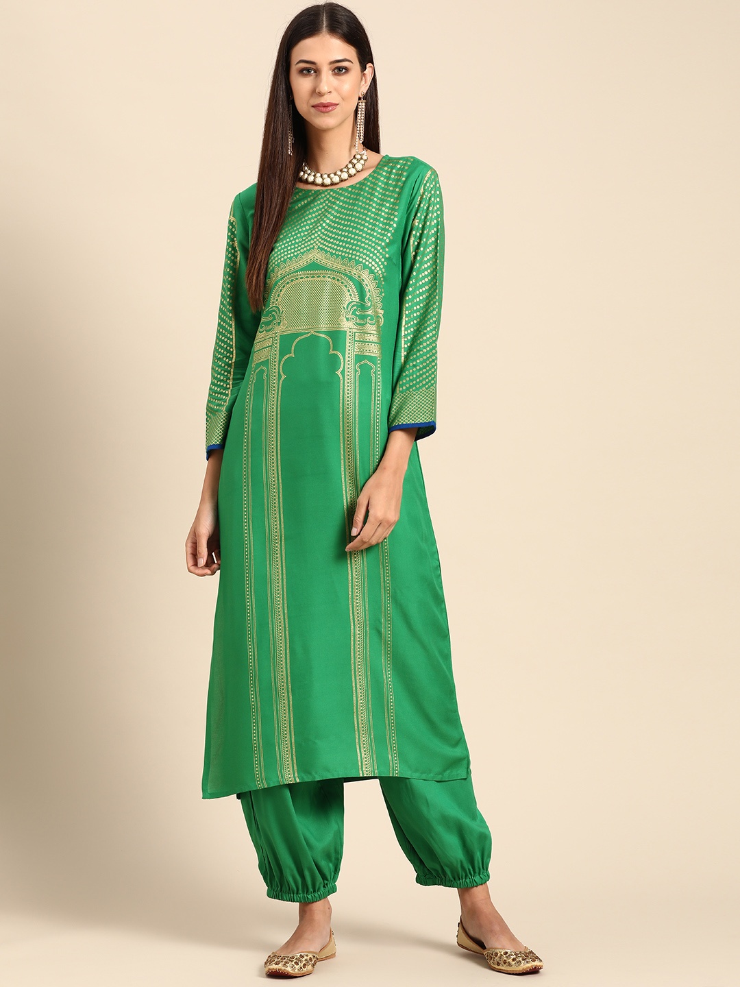 

Anouk Women Green & Golden Ethnic Motifs Printed Regular Kurta with Palazzos