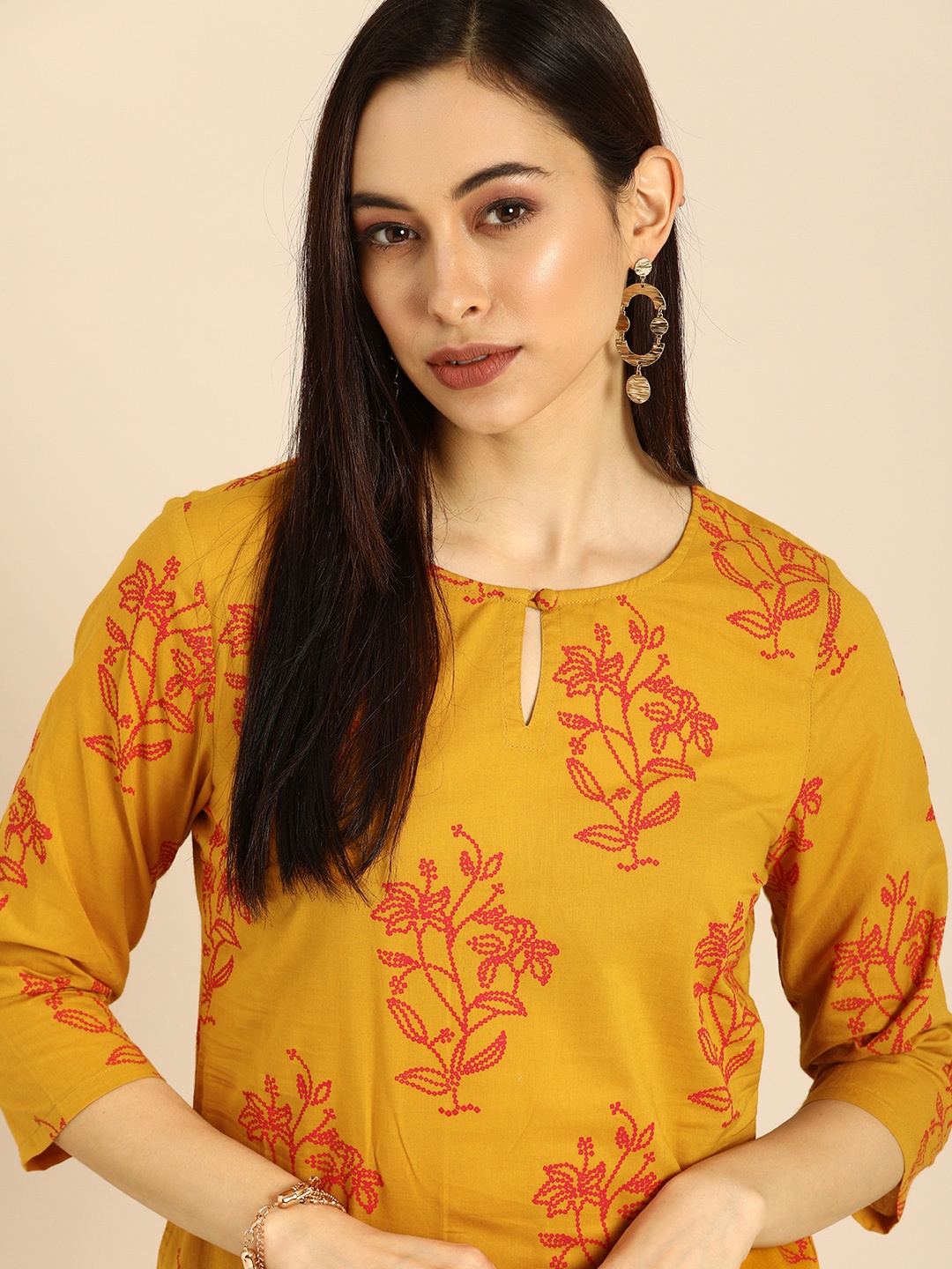 

Anouk Women Mustard Yellow & Red Floral Printed Kurta