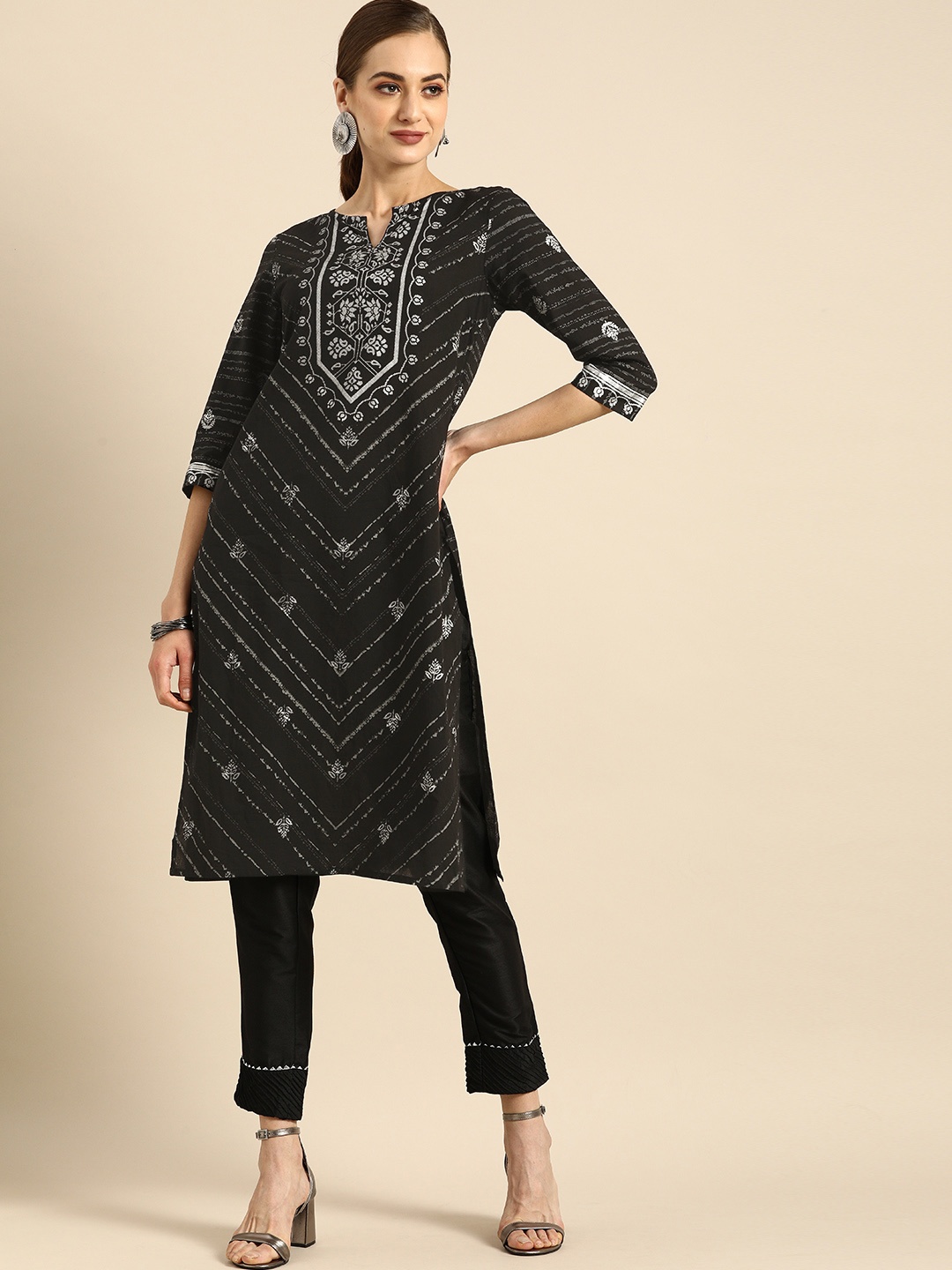 

Anouk Women Black Printed Pure Cotton Kurta