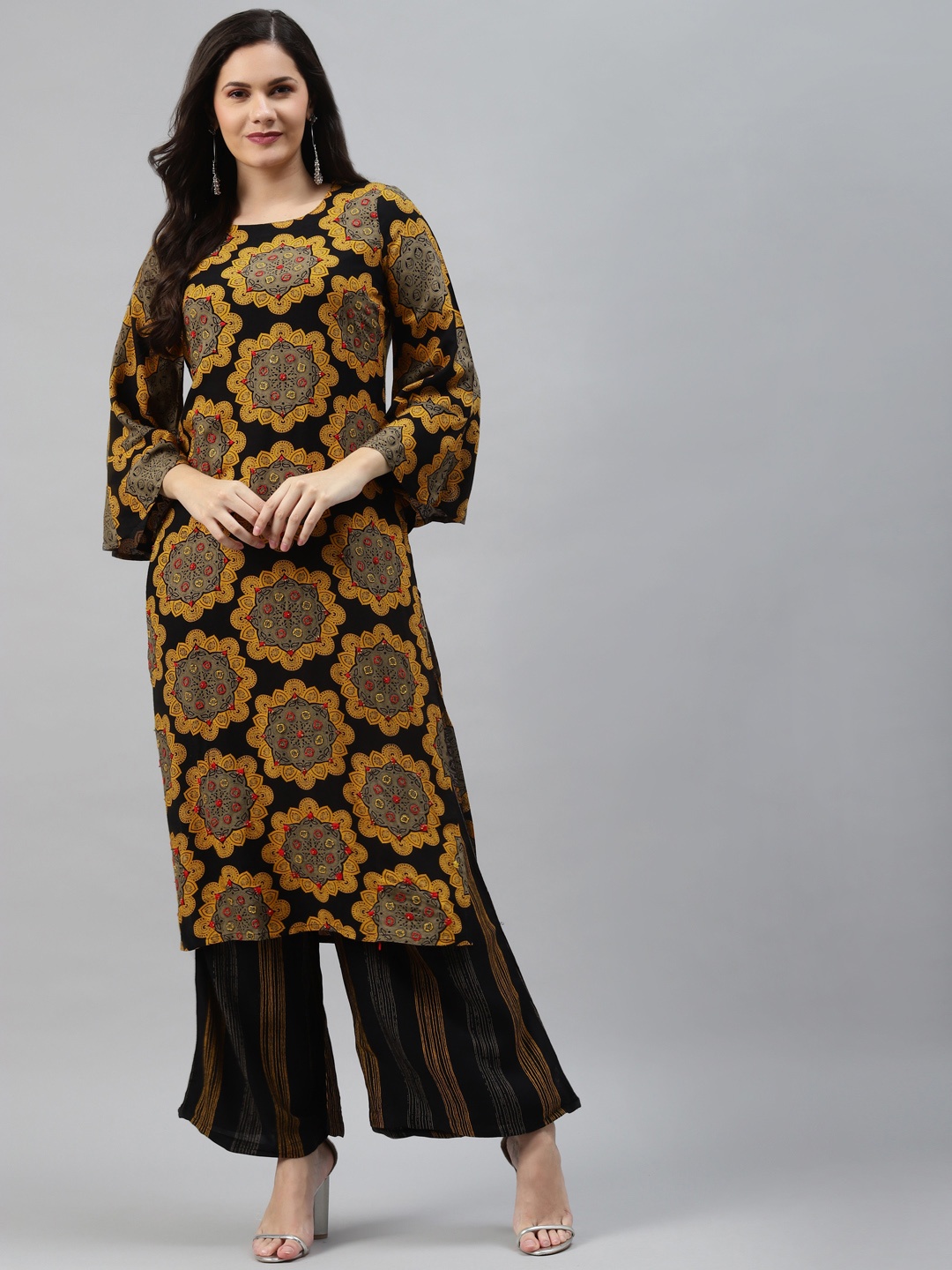 

Nehamta Women Black & Mustard Yellow Screen Print Kantha Work Straight Kurta & Palazzos