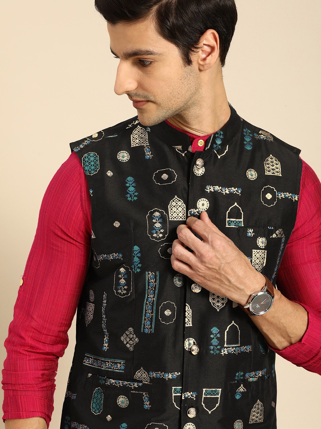 

Anouk Men Black & Cream-Coloured Pure Cotton Printed Nehru Jacket