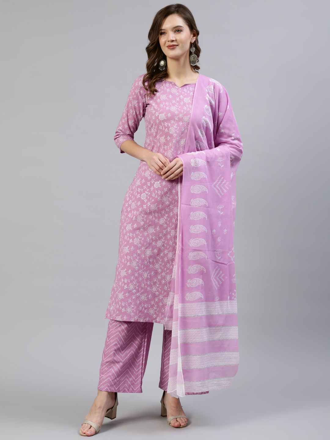 

Nayo Women Lavender Floral Printed Straight Kurta With Plazo & Dupatta