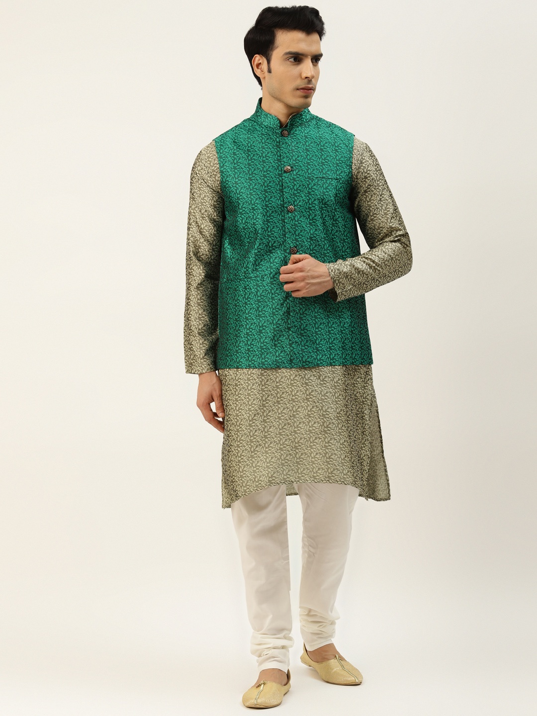 

SOJANYA Men Green & Beige Ethnic Motifs Woven Design Kurta with Churidar & Nehru Jacket