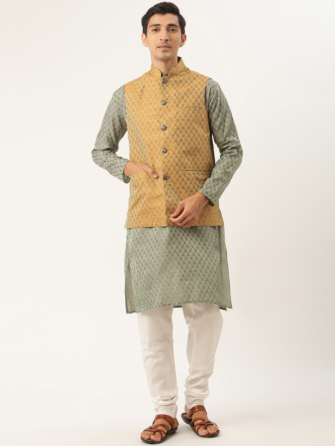 

SOJANYA Men Green & Mustard Yellow Ethnic Motifs Kurta with Churidar & Nehru Jacket