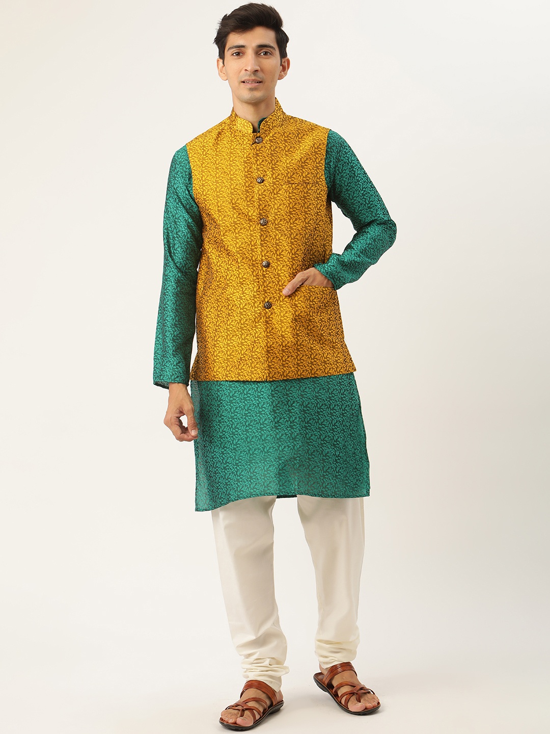 

SOJANYA Men Green & Mustard Yellow Ethnic Motifs Kurta with Churidar & Nehru Jacket