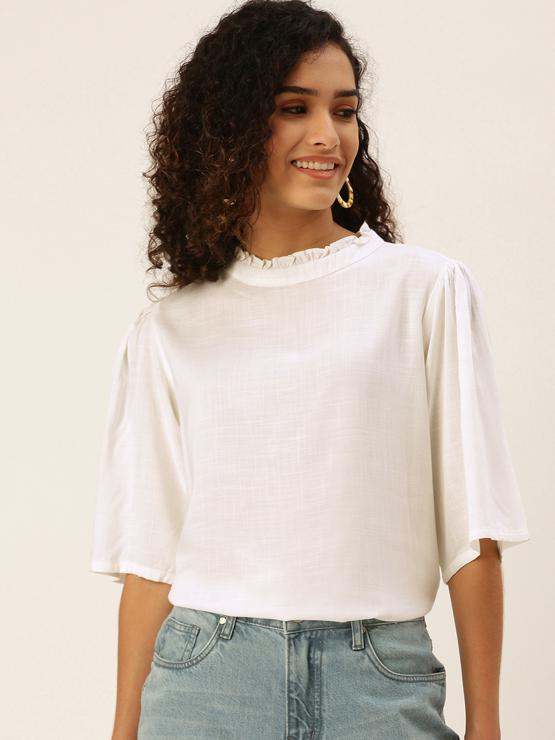 

AND Women White Solid Top