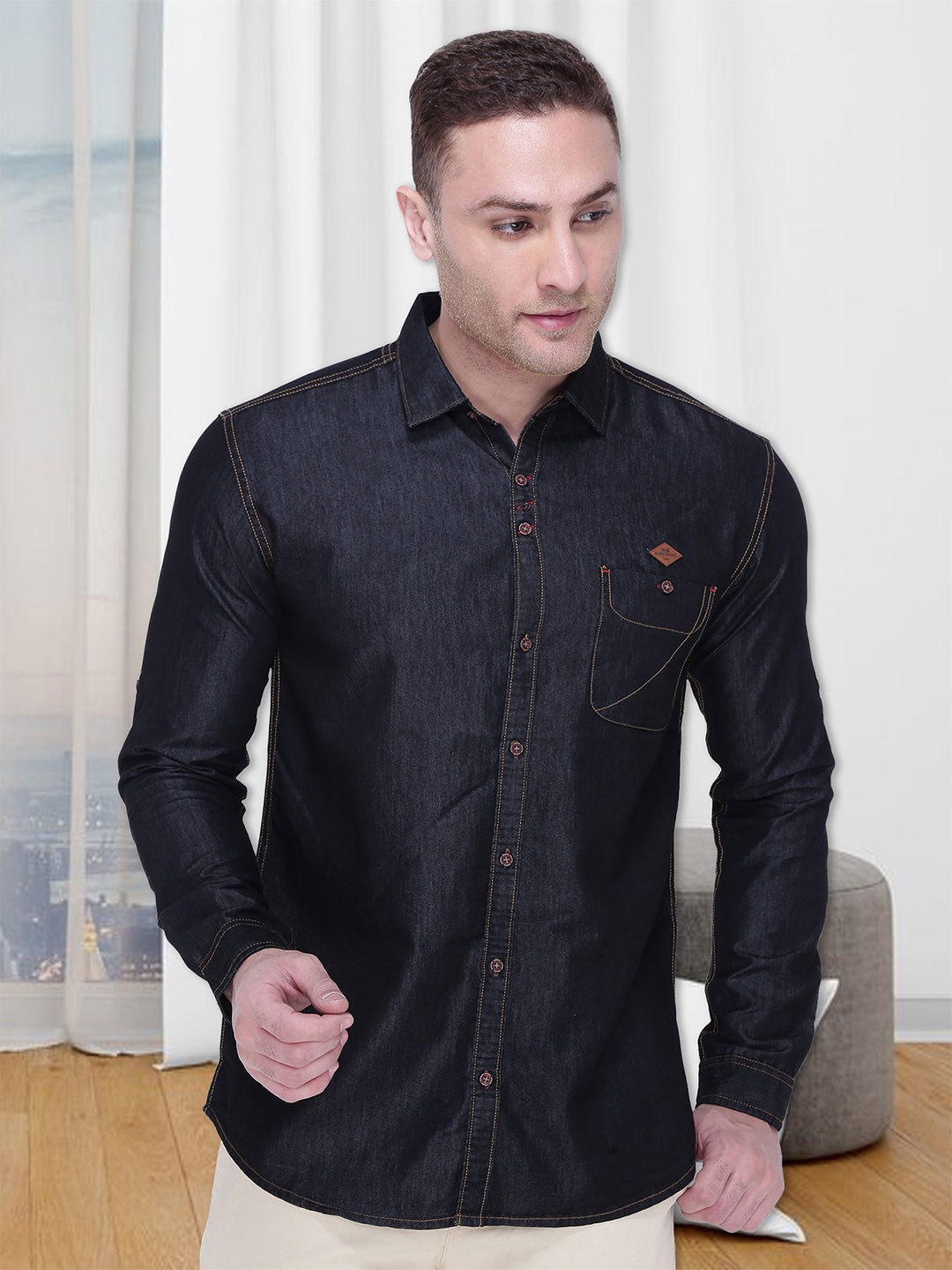 

Kuons Avenue Men Black Slim Fit Solid Cotton Denim Casual Shirt