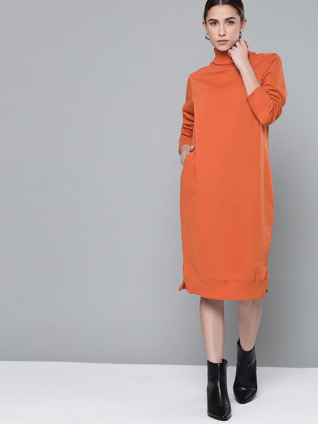 

Chemistry Rust Orange Solid Jumper Dress