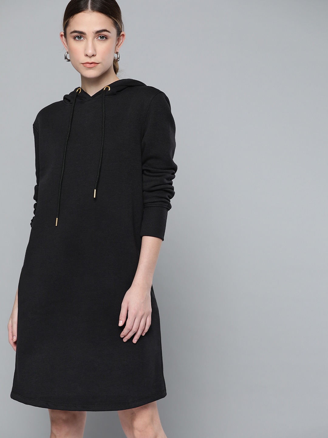 

Chemistry Black Solid Jumper Dress