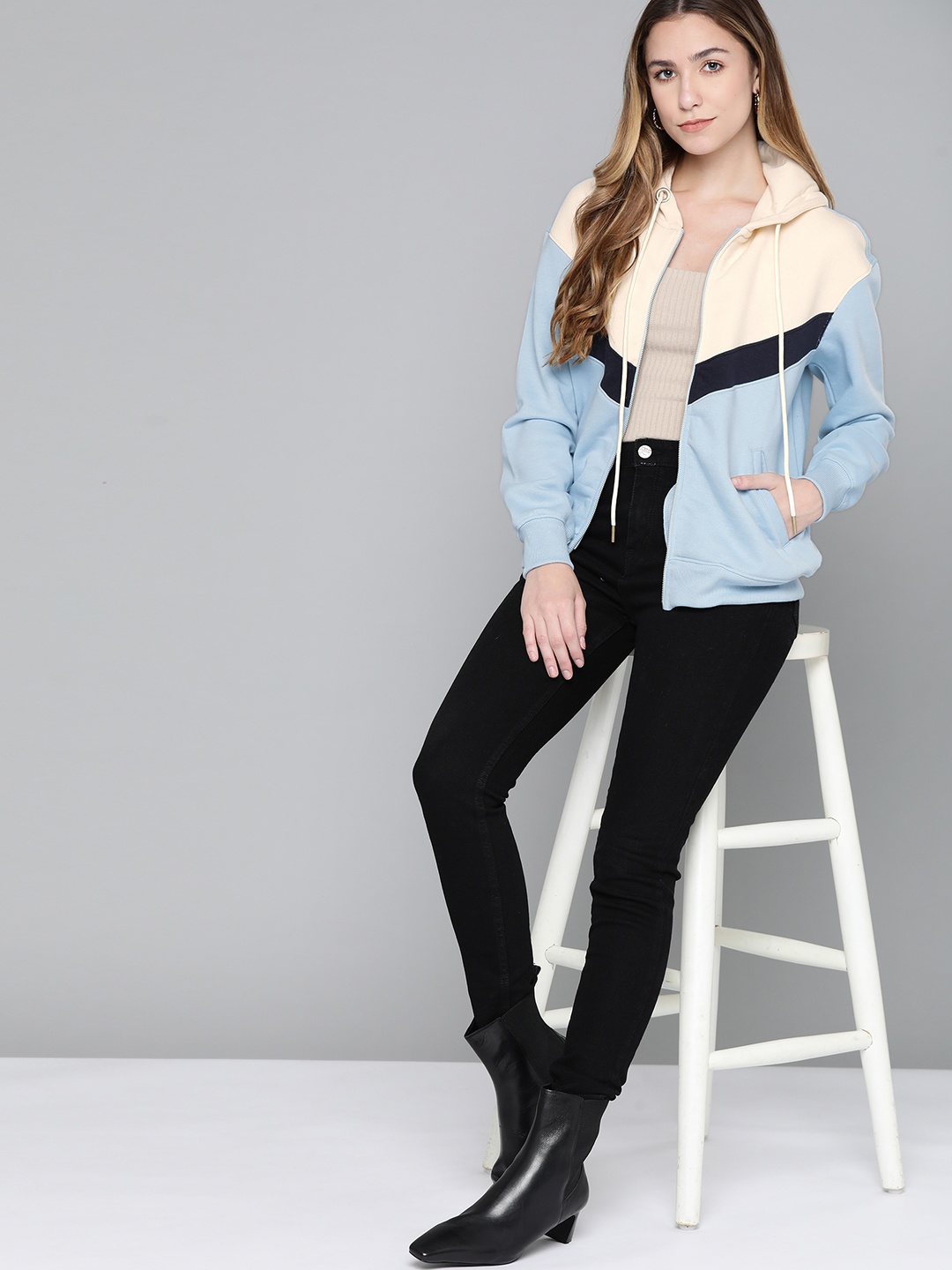 

Chemistry Women Blue & Cream-Coloured Colourblocked Hooded Sweatshirt
