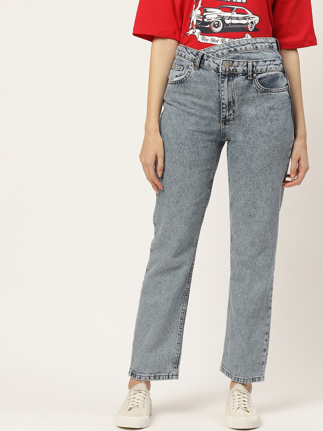 

Trendyol Women Blue Straight High-Rise Stretchable Jeans