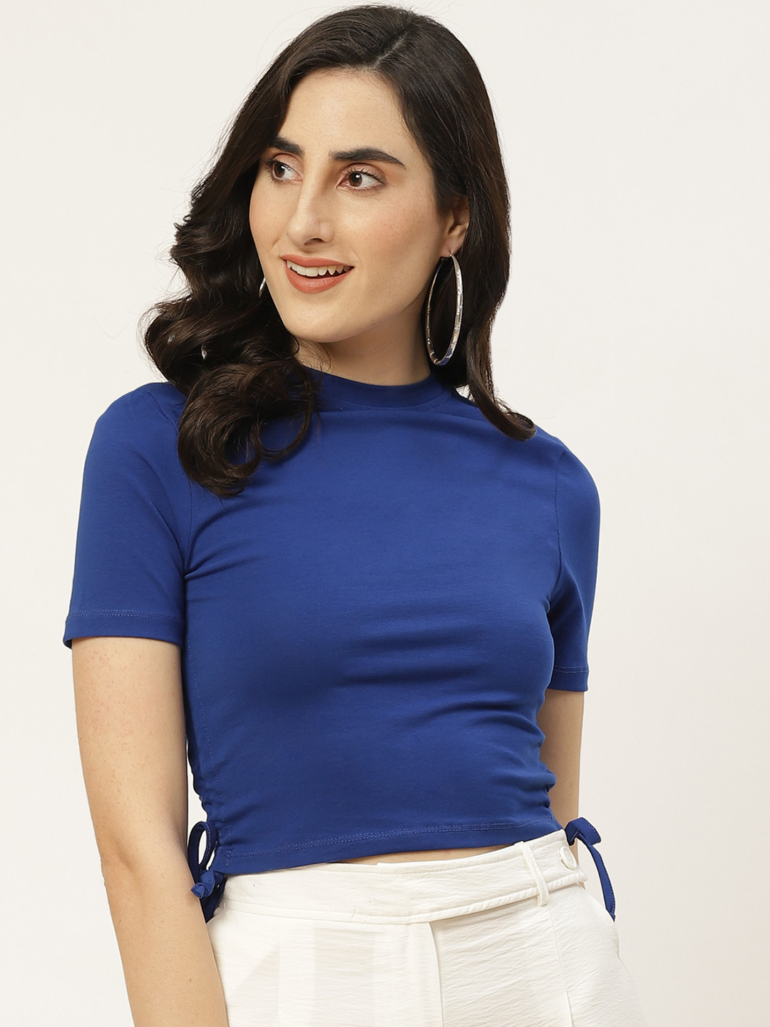

Trendyol Blue Solid Pure Cotton Fitted Top