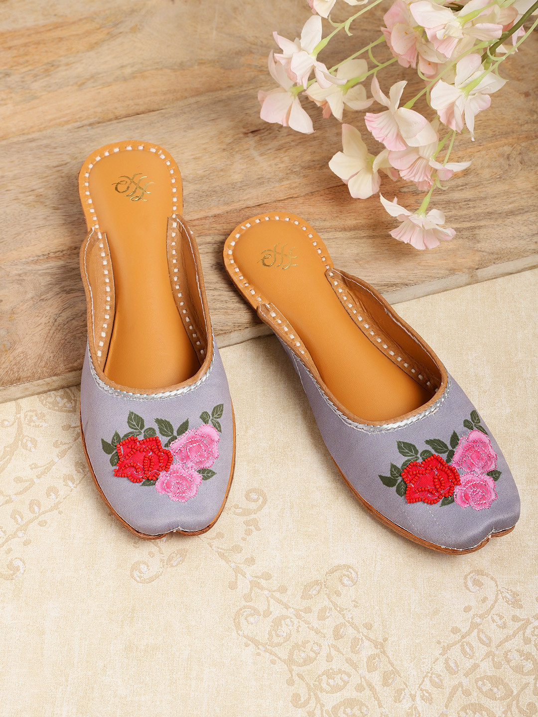 

House of Pataudi Women Grey Floral Printed Handcrafted Mules with Beaded Detail