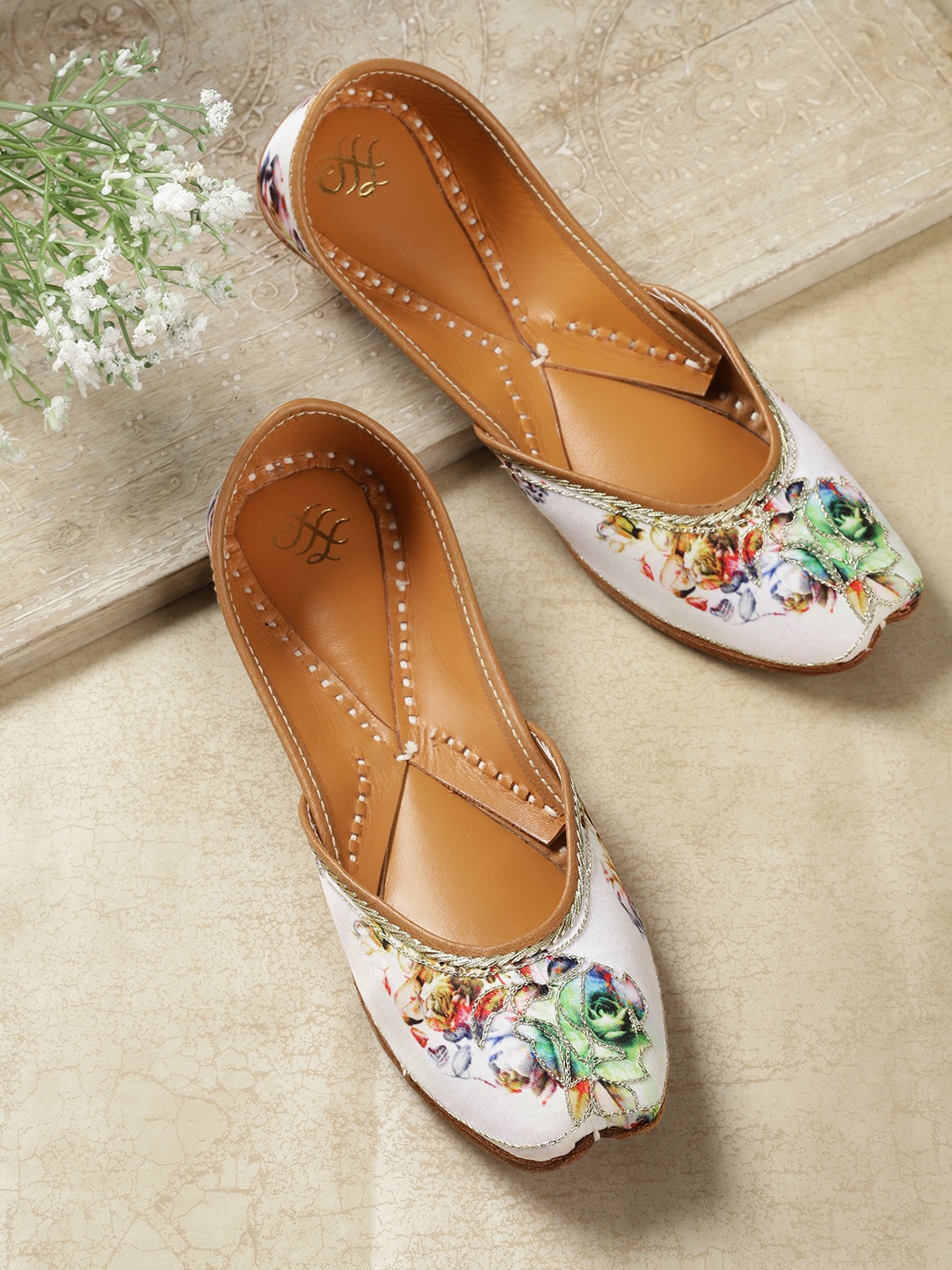 

House of Pataudi Women White Floral Printed Handcrafted Mojaris with Embroidered Detail