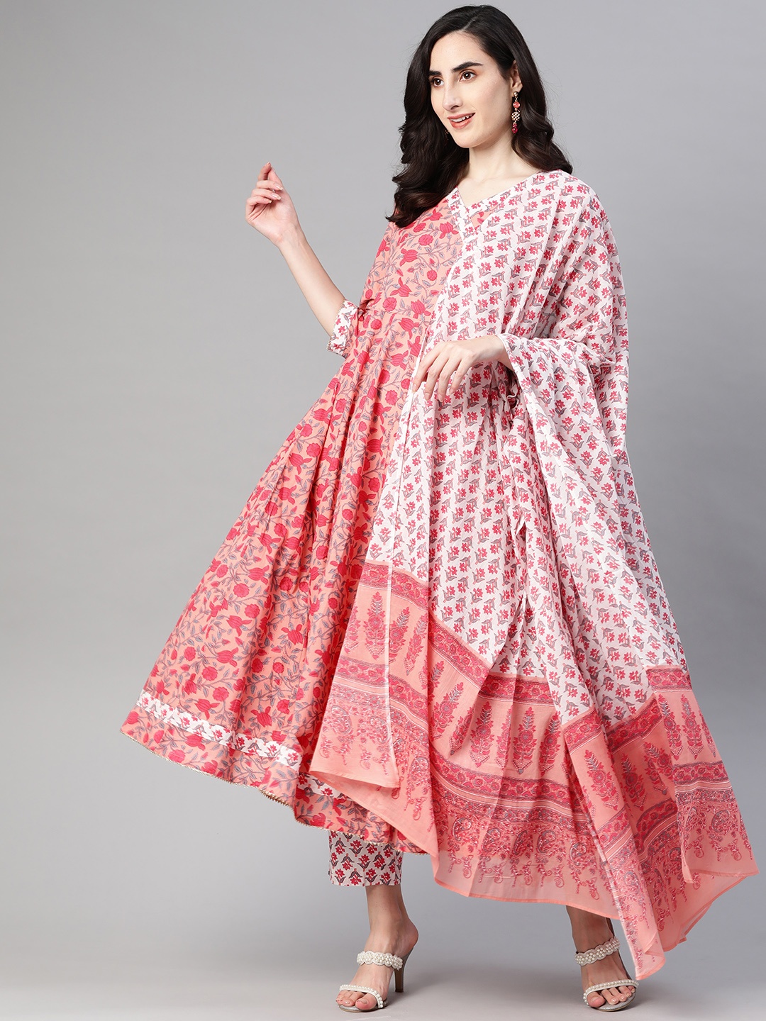 

AHIKA Women Pink & White Printed Pure Cotton Anarkali Angrakha Kurta Set