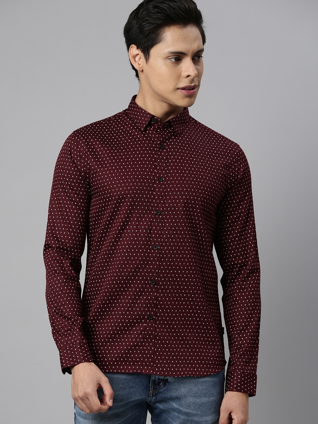 

Flying Machine Men Maroon Slim Fit Printed Casual Shirt