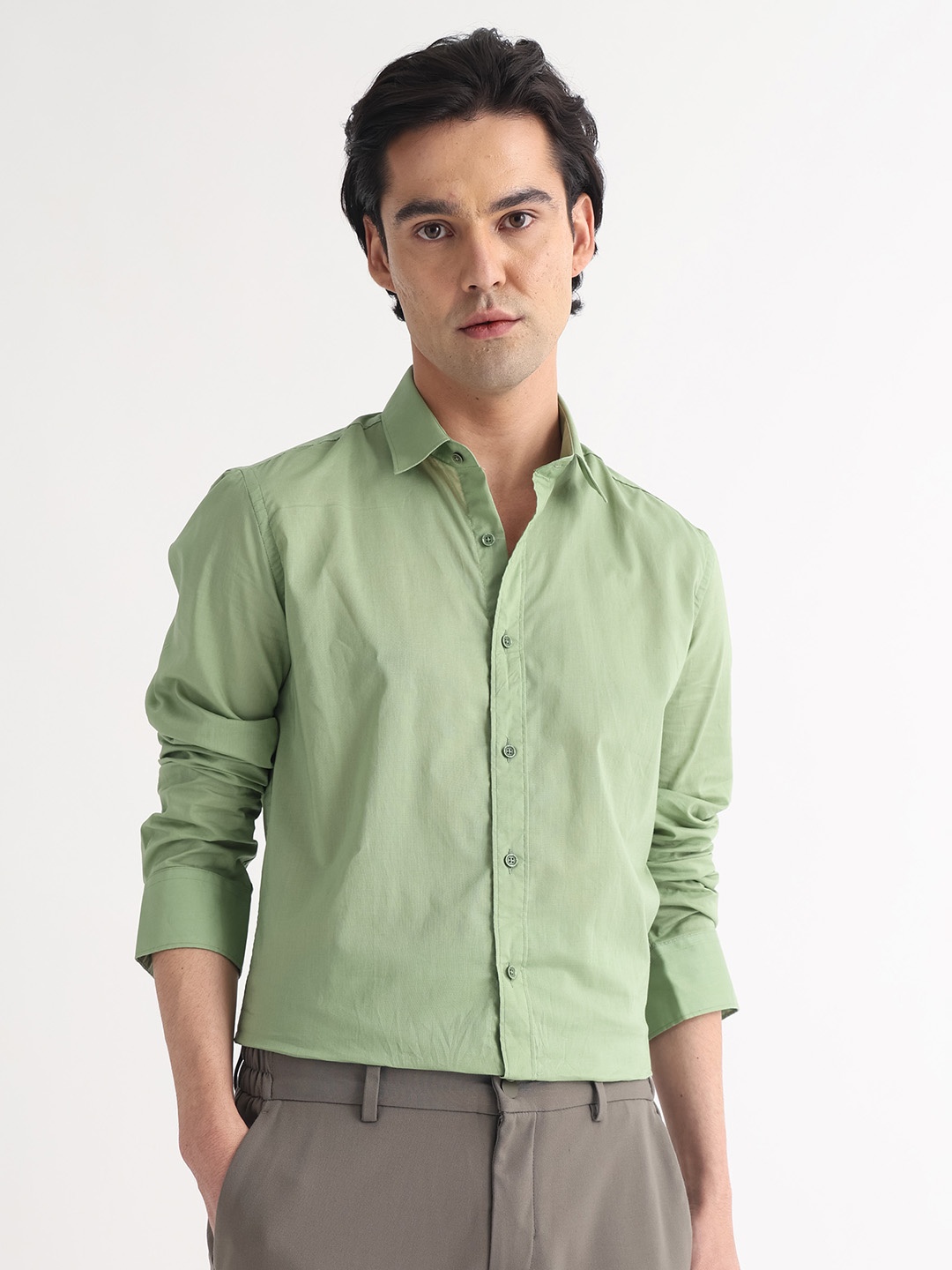 

RARE RABBIT Men Green Solid Cotton Casual Shirt