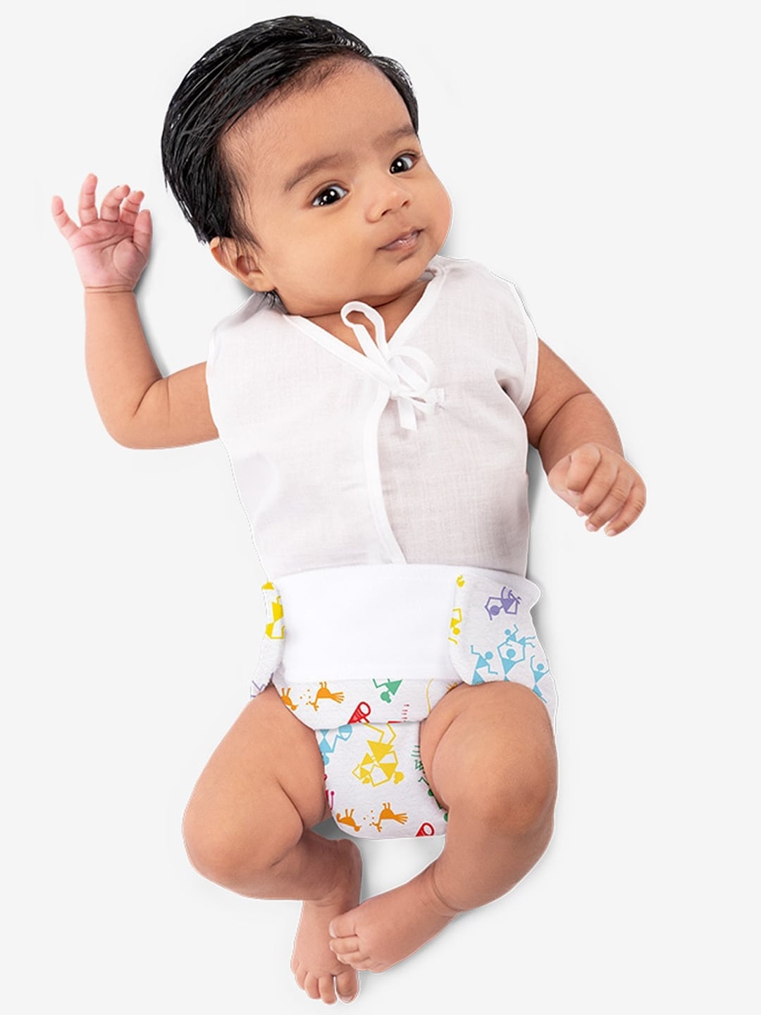 

SuperBottoms Newborn UNO White Warli Sustainable Cloth Diaper with 1 Dry Feel Pad