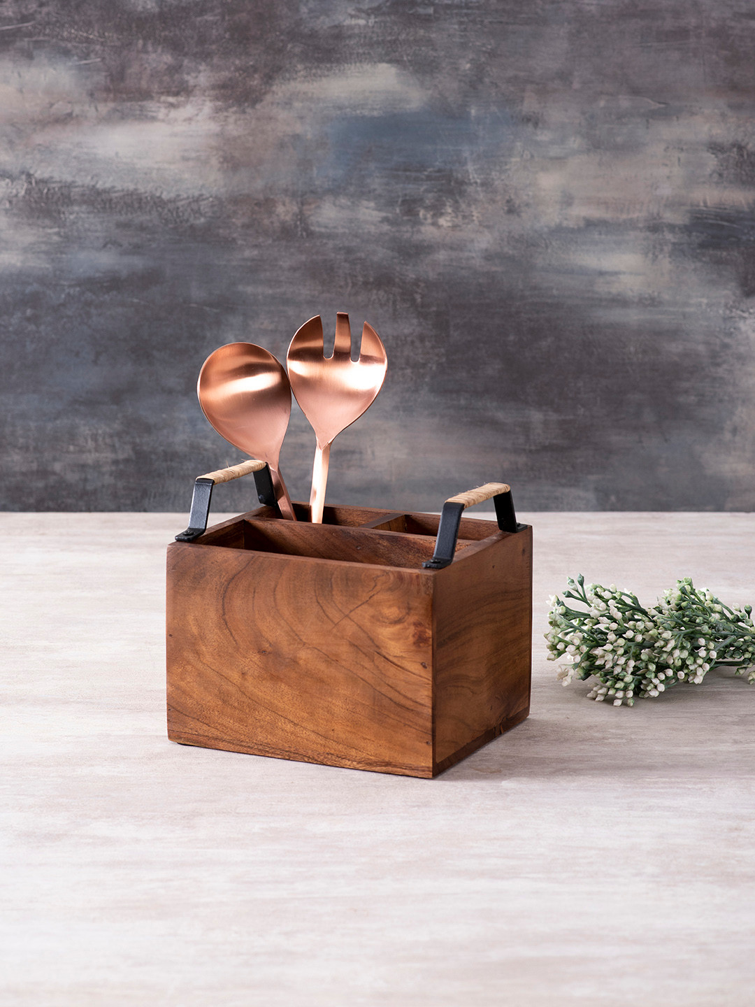 

nestroots Brown & Copper-Toned Stainless Steel Cutlery Set With Wooden Stand