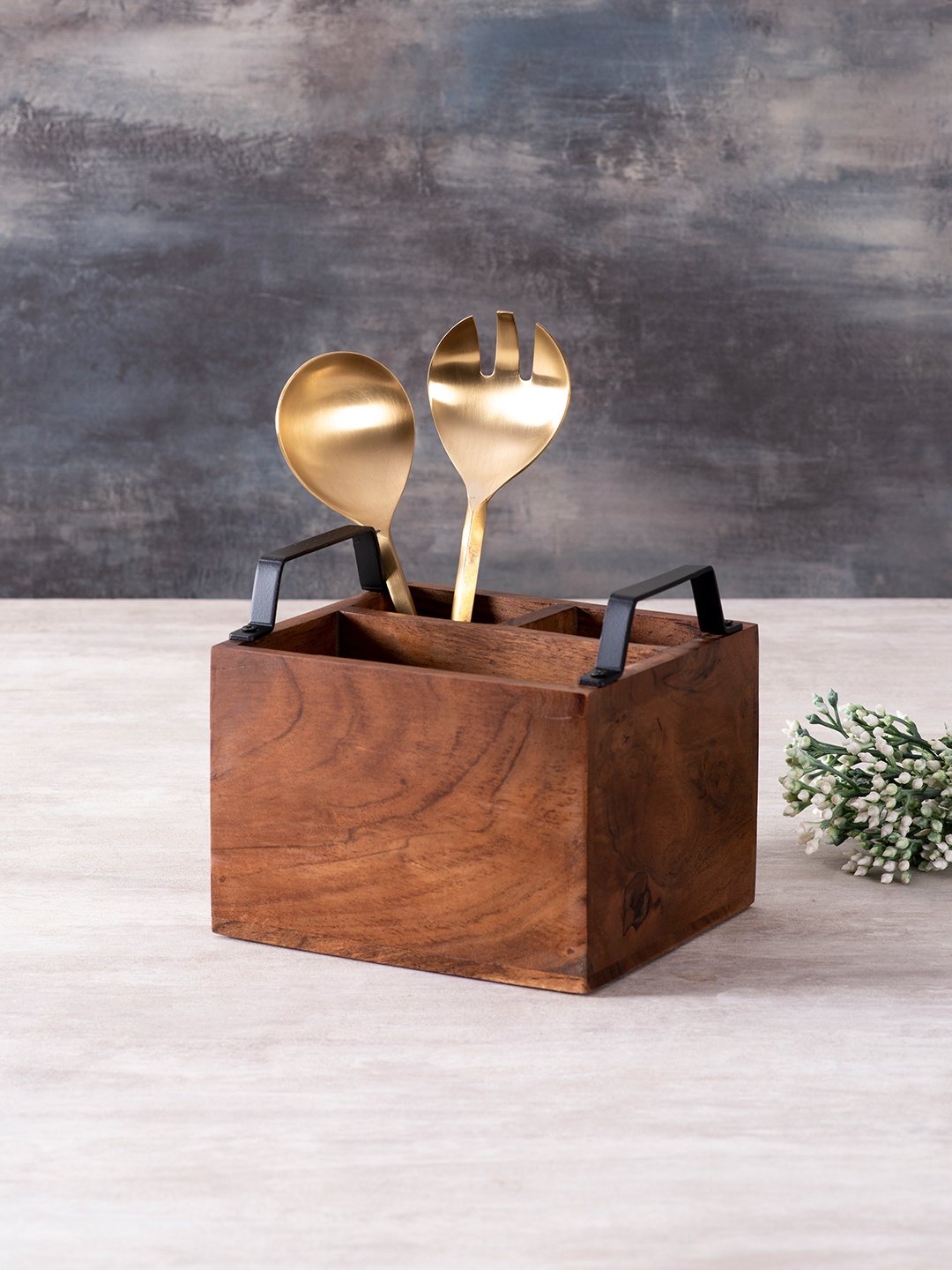 

nestroots Brown & Gold-Toned Wooden Cutlery Stand & Set of 2 Serving Spoons
