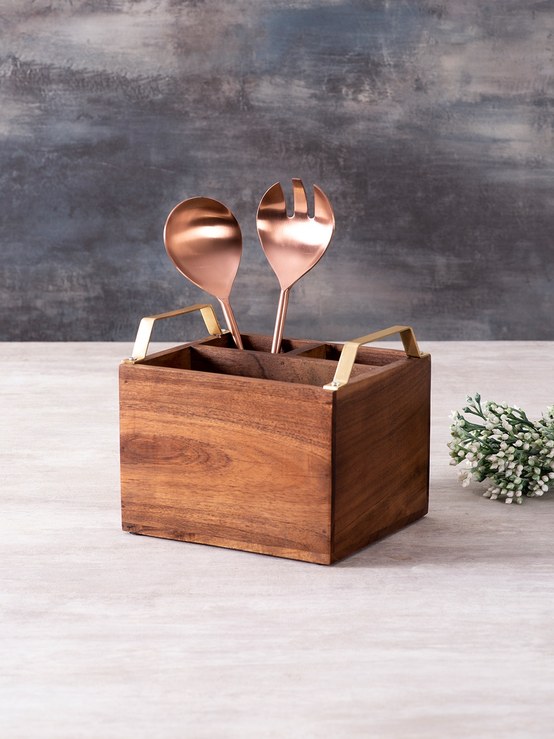 

nestroots Brown & Gold-Toned Stainless Steel Cutlery Set With Wooden Stand