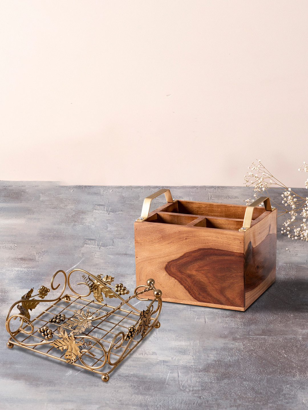 

nestroots Brown & Gold-Toned Wooden Cutlery Stand & Napkin Holder