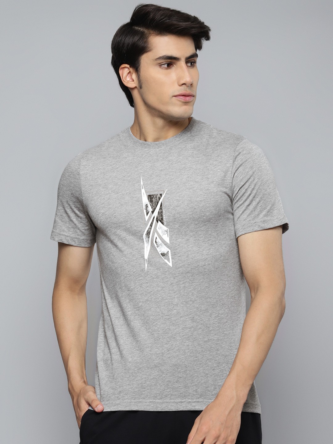 

Reebok Men Grey Training Essentials GR T-Shirt