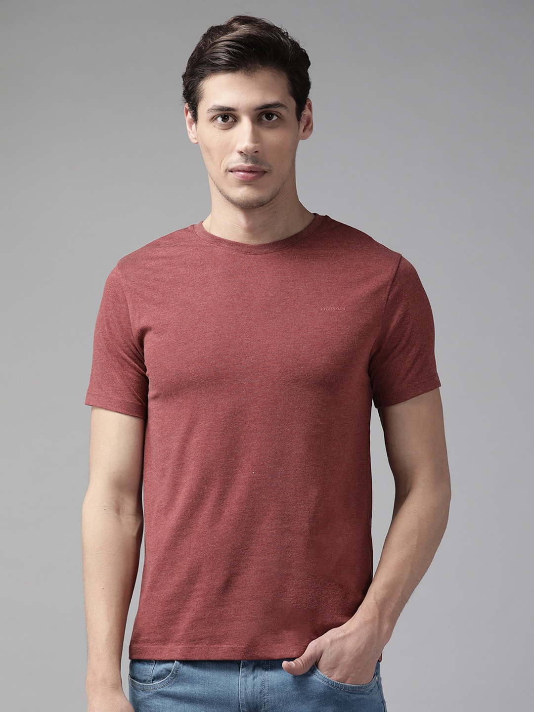 

Blackberrys Men Maroon Solid Slim Fit T-shirt with Melange Effect