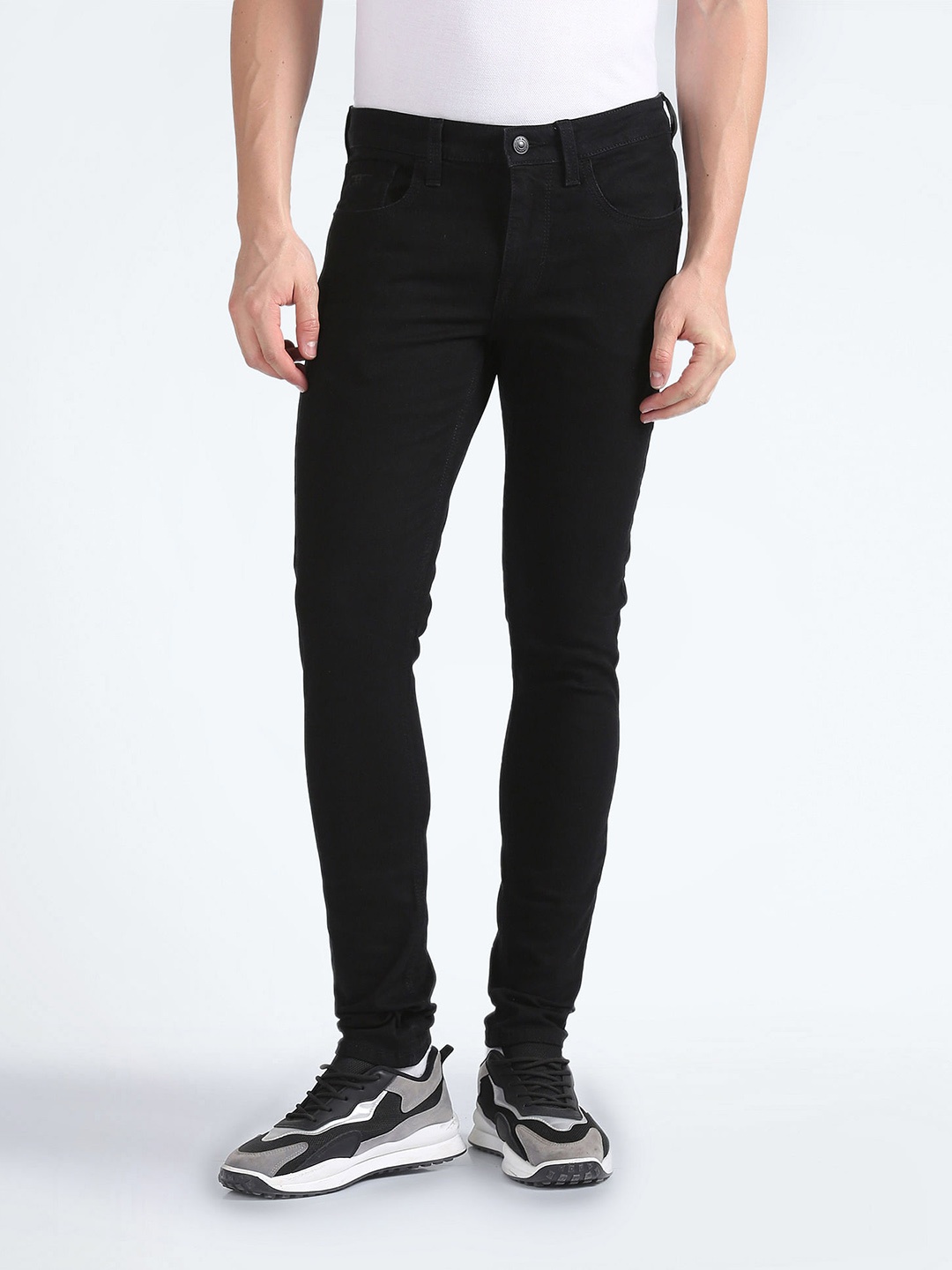 

Flying Machine Men Black Jackson Skinny Fit Low-Rise Stretchable Jeans