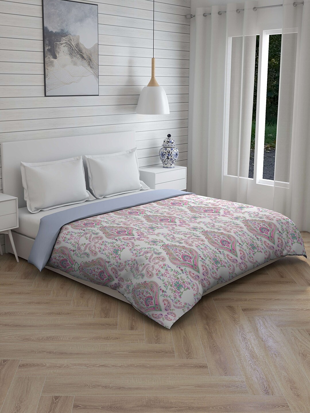 

Boutique Living India Pink & White Ethnic Motifs AC Room 120 GSM Double Bed Comforter