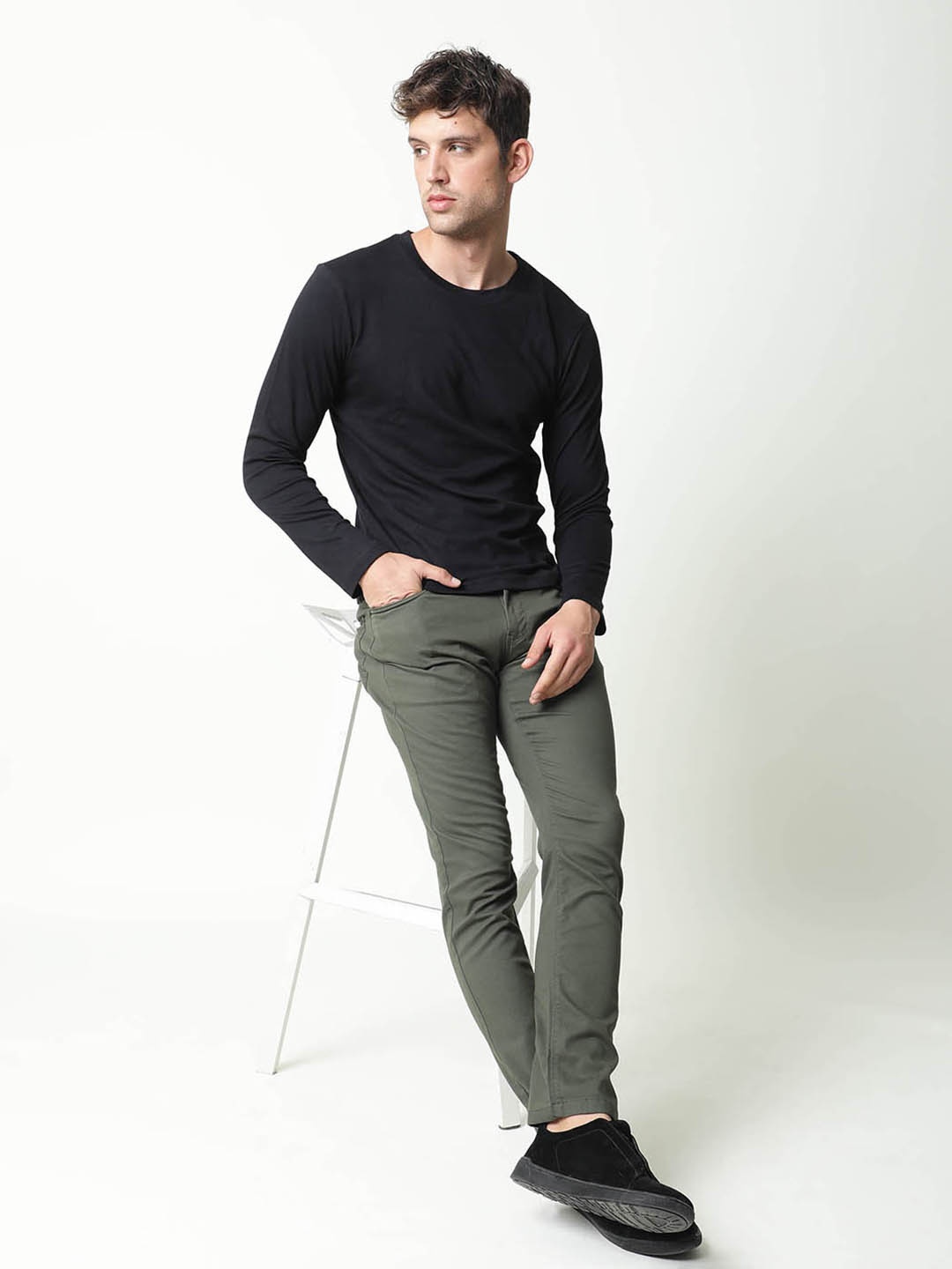

RARE RABBIT Men Full Slim Fit Solid Cotton Round Neck T-Shirt, Black