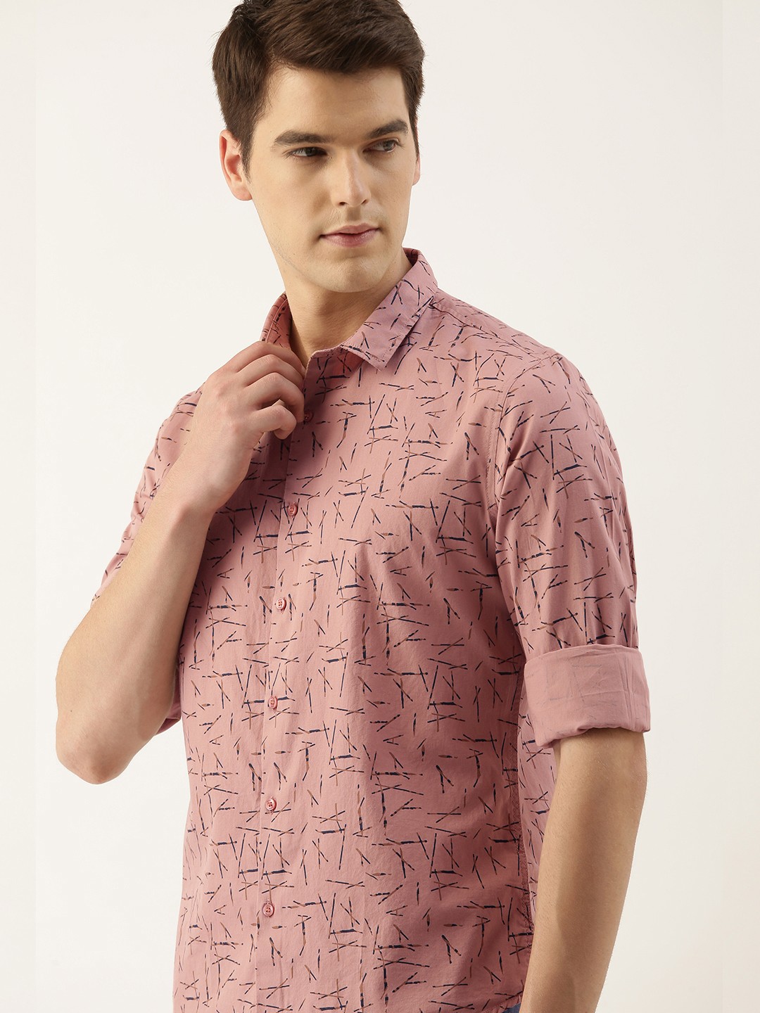

ether Men Pink & Navy Blue Printed Casual Shirt