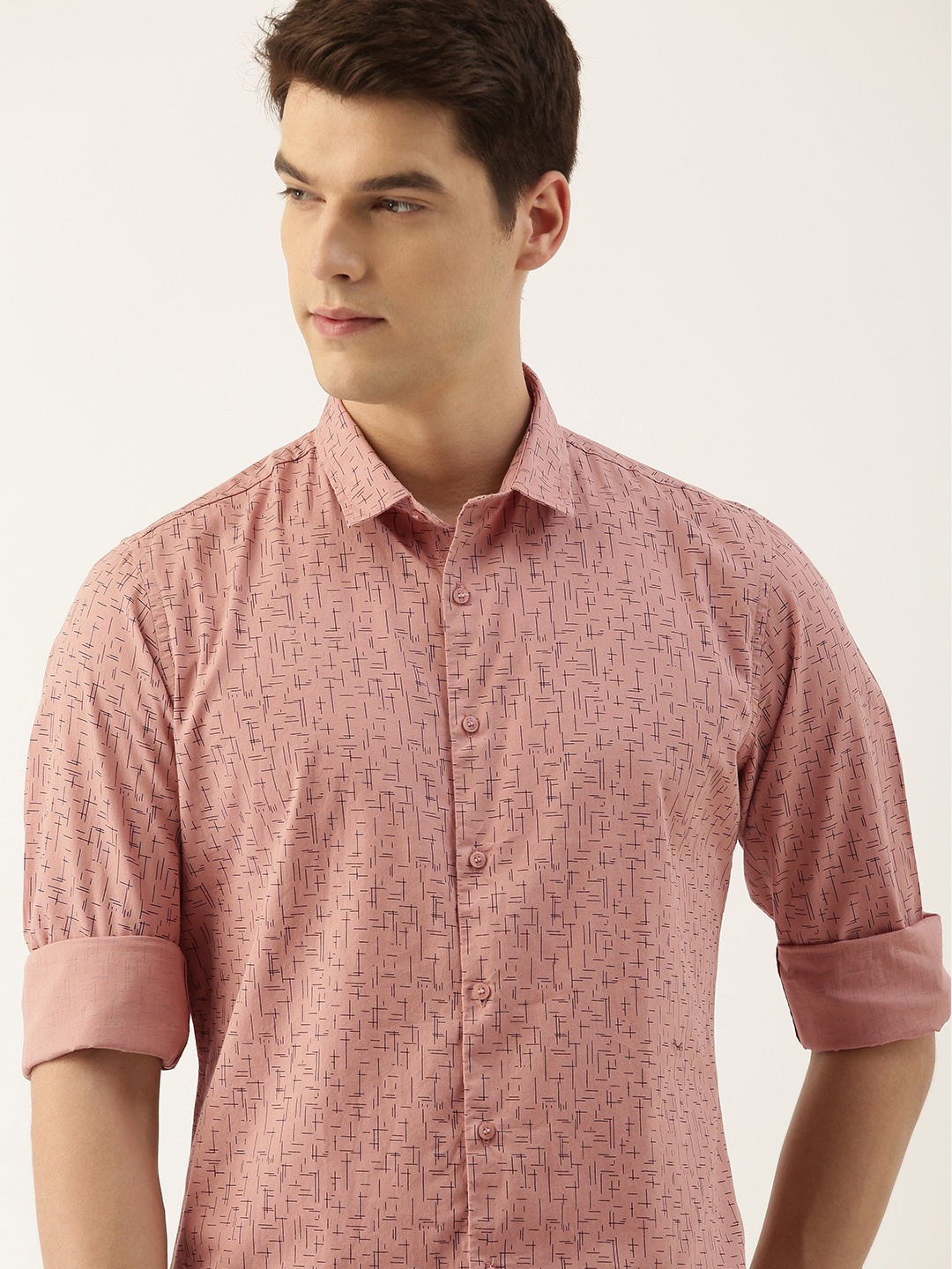 

ether Men Coral Pink & Black Printed Casual Shirt