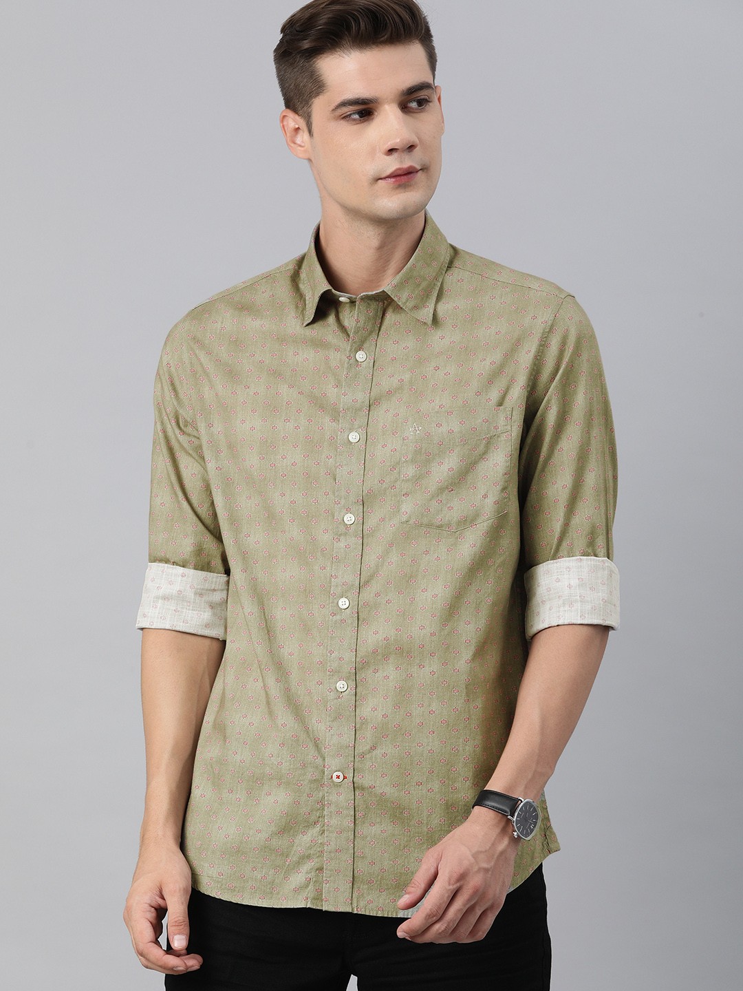 

Arrow Sport Men Olive Green & Red Slim Fit Ethnic Motifs Print Casual Shirt