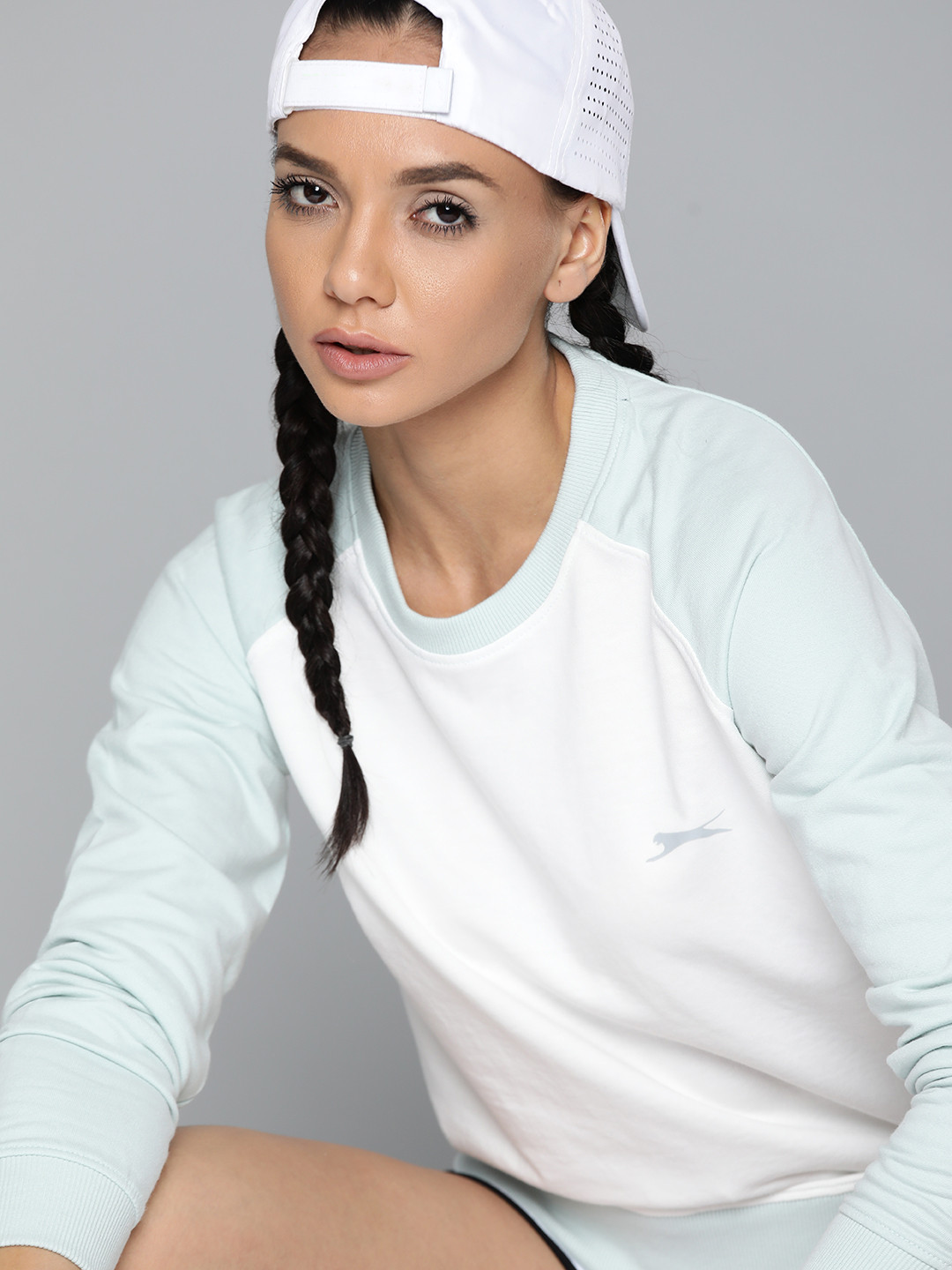 

Slazenger Women White & Mint Green Solid Sweatshirt