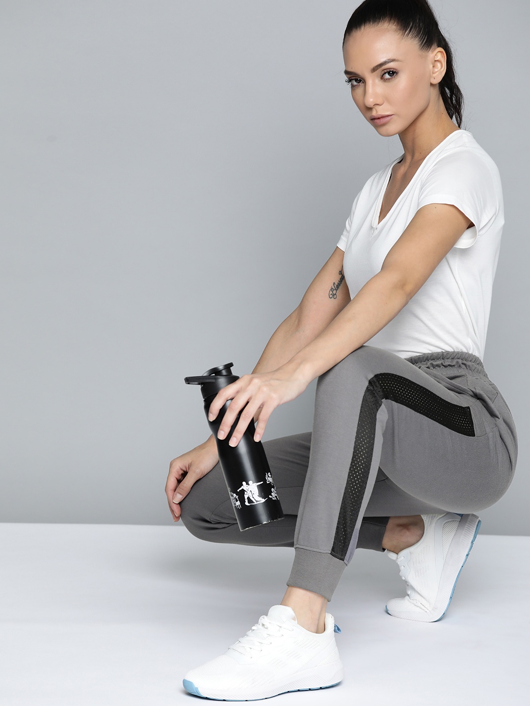 

Slazenger Women Grey Solid Joggers