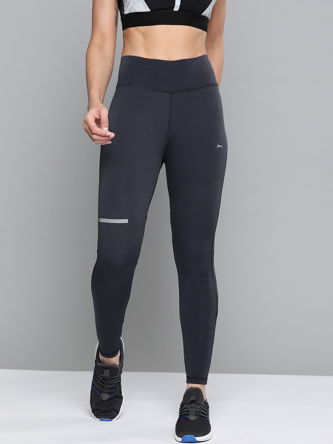 

Slazenger Women Navy Blue Solid Mesh Insert Tights