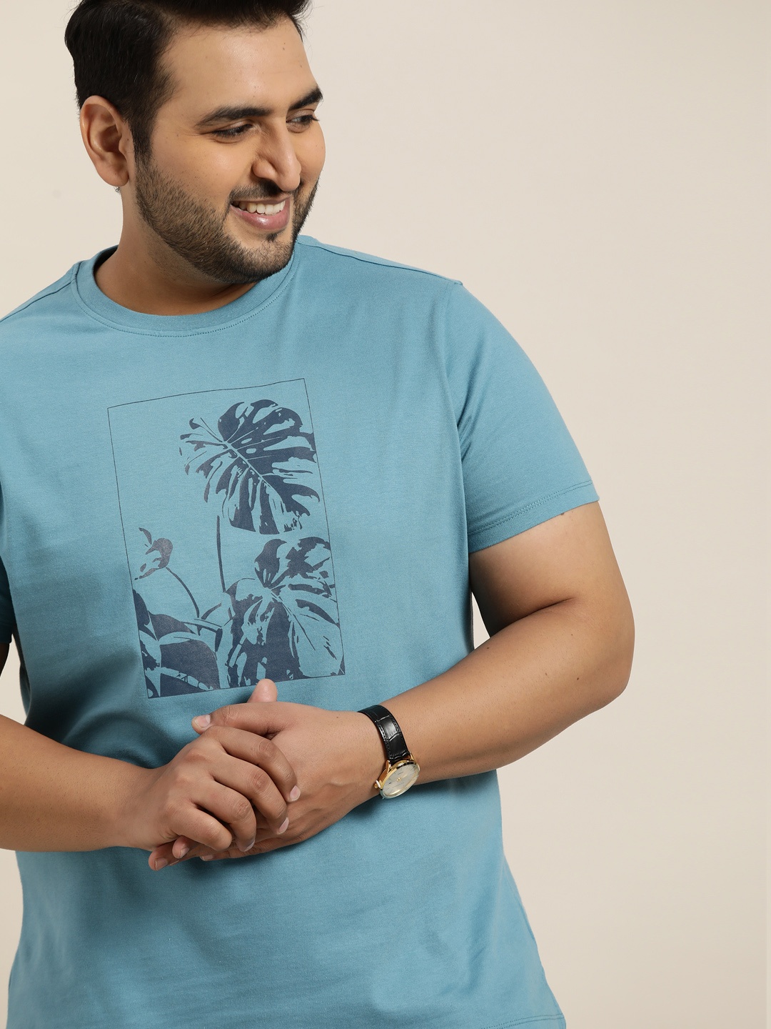 

Sztori Men Plus Size Blue Floral Print Cotton T-shirt