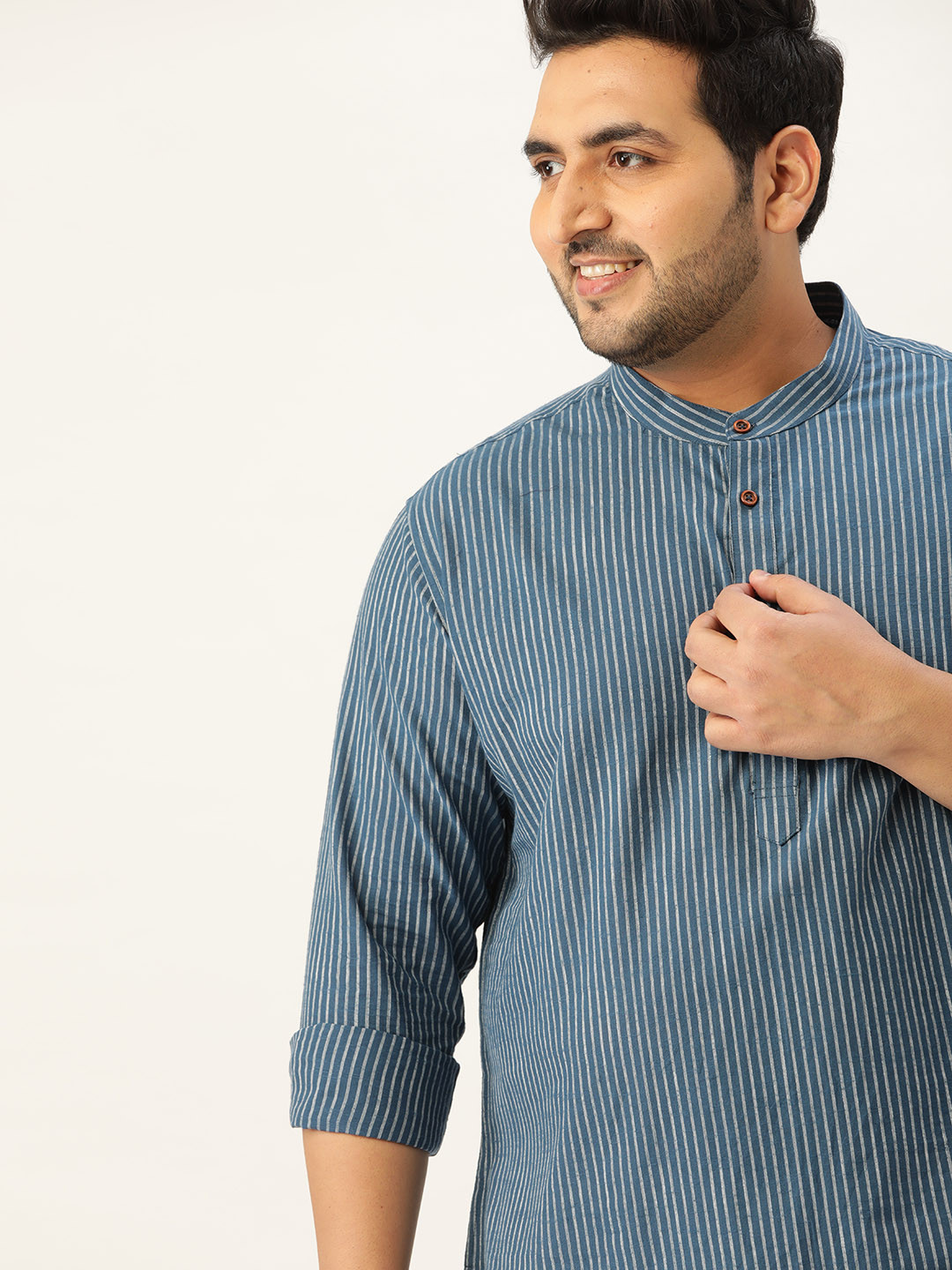 

Sztori Men Plus Size Blue & White Pure Cotton Striped Casual Shirt