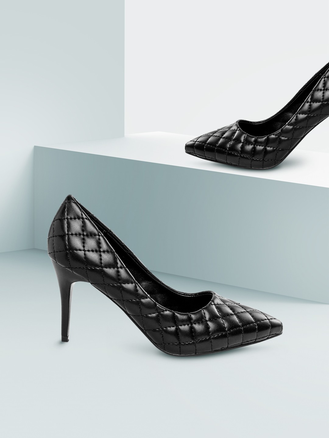 

CORSICA Women Black Quilted Pumps