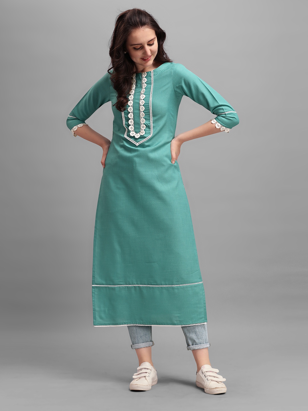 

Inddus Women Green Laced Kurta