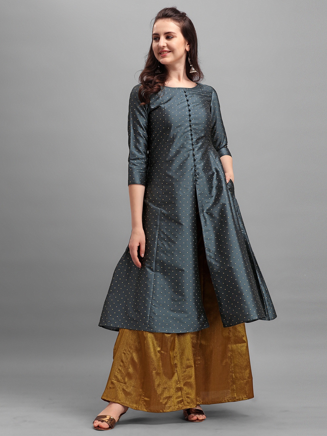 

Inddus Women Grey Solid A-Line Kurta