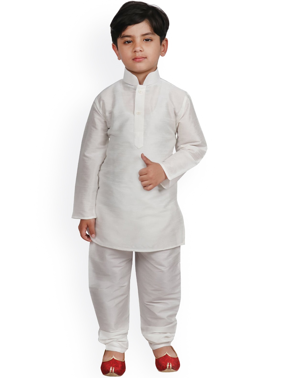 

SG YUVRAJ Boys Cream-Coloured Solid Kurta with Pyjamas