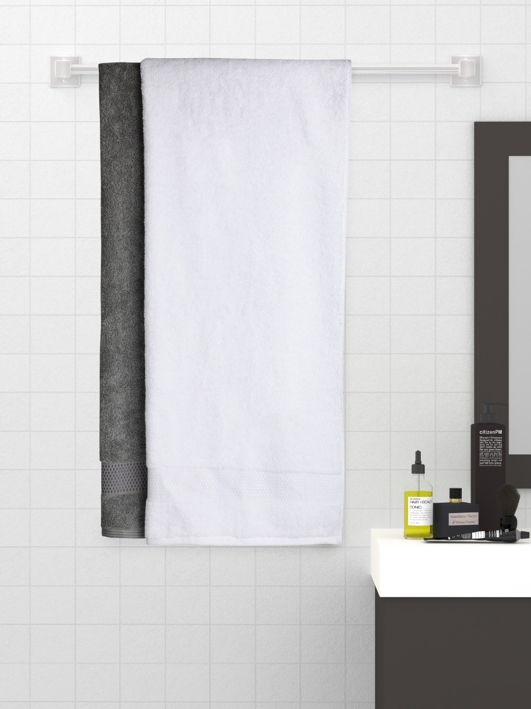 

SPACES Unisex Set Of 2 Solid White & Grey 600 GSM Cotton Bath Towels