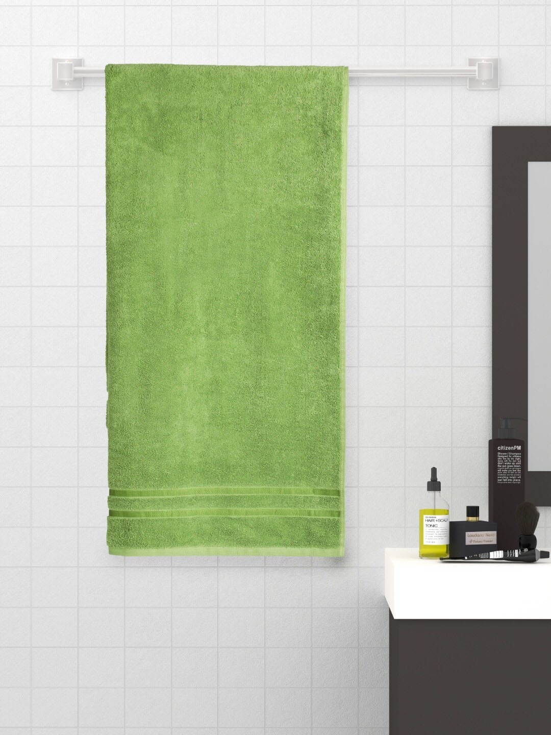 

SPACES Green Solid 500 GSM Pure Cotton High Absorbency Bath Towel