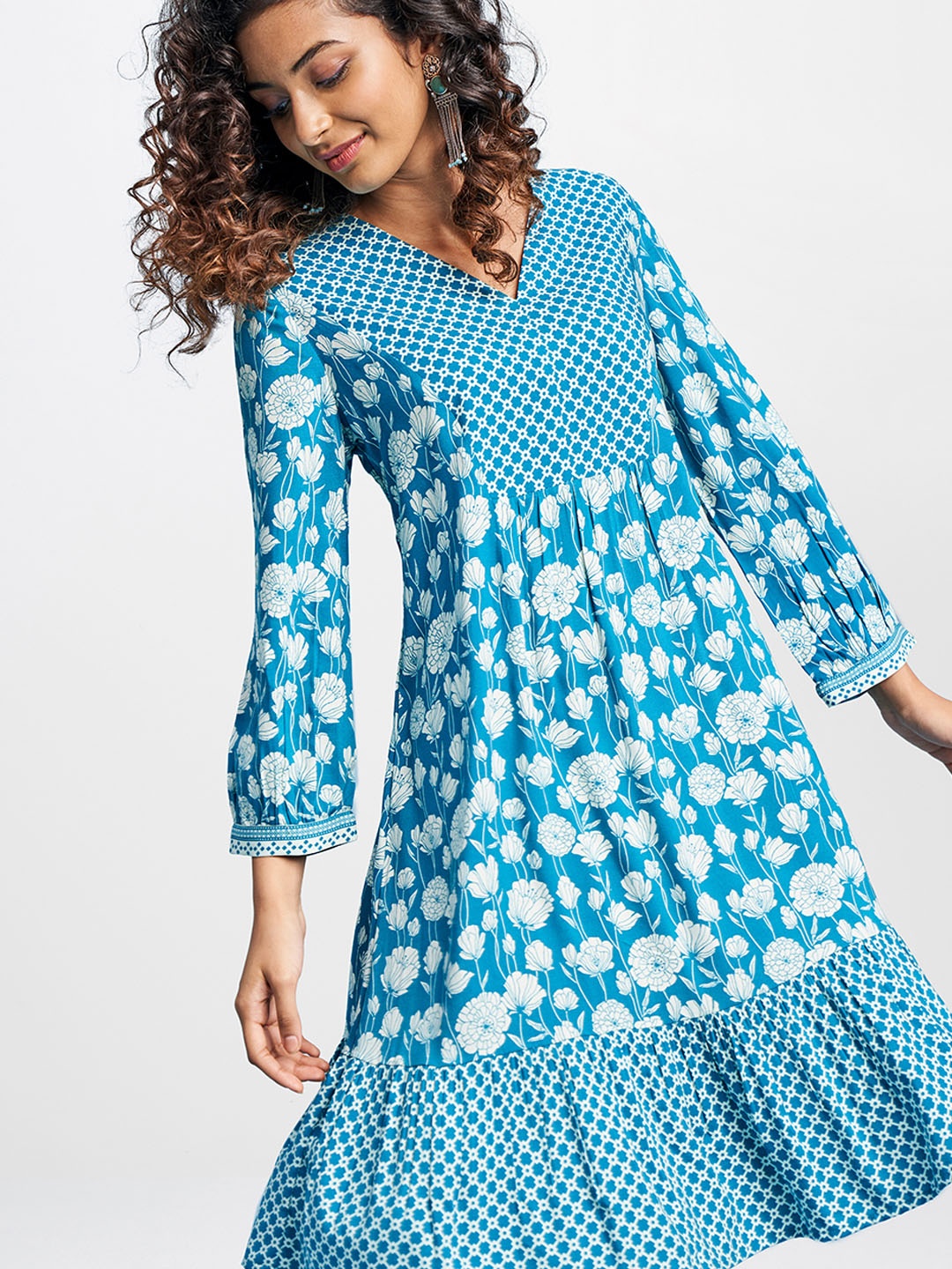 

Global Desi Turquoise Blue & White Floral A-Line Dress