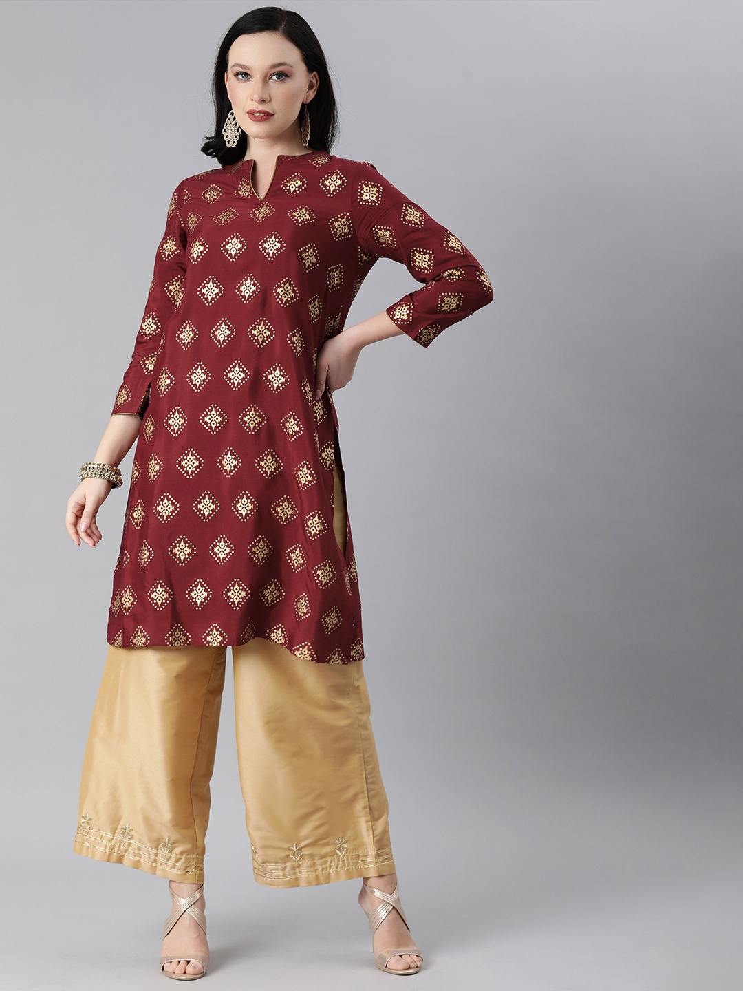 

Global Desi Women Red & Gold-Coloured Ethnic Motifs Printed Straight Kurta