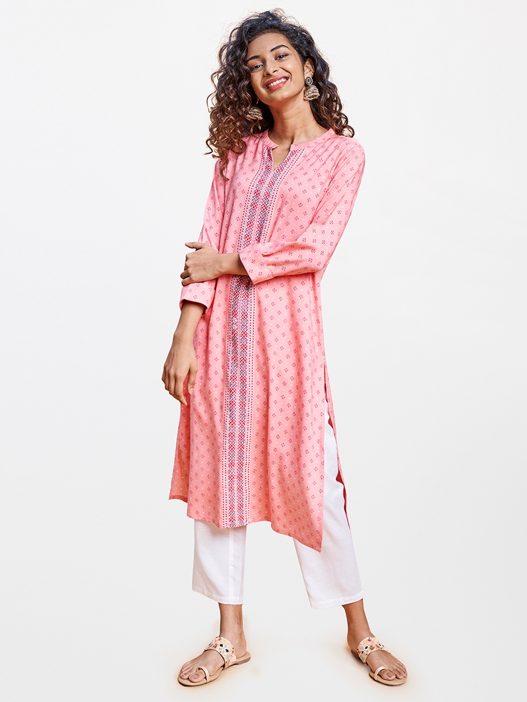 

Global Desi Women Pink & Maroon Ethnic Motifs Printed Kurta