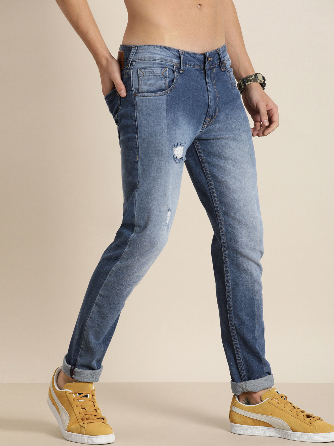 

Moda Rapido Men Blue Slim Fit Low Distress Light Fade Stretchable Jeans