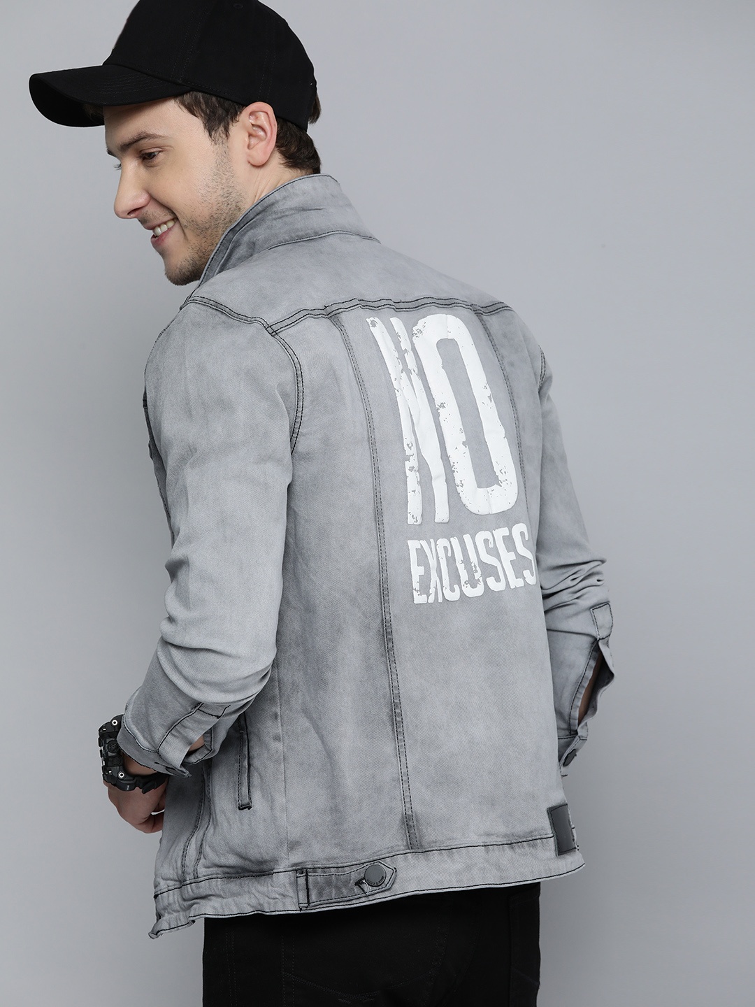 

HERE&NOW Men Grey Typography Printed Washed Denim Jacket